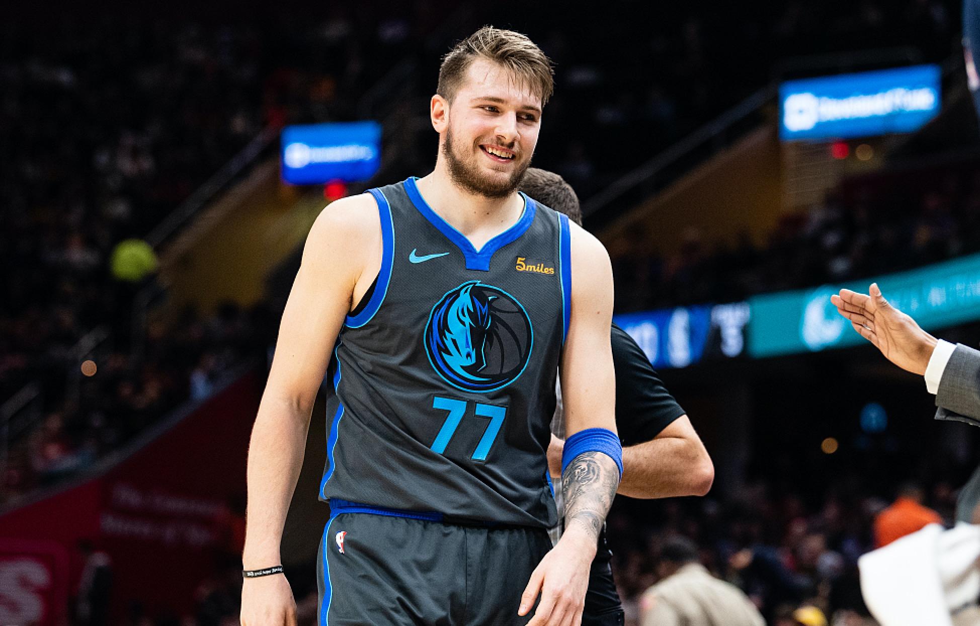 界舞台上持 界舞台上持